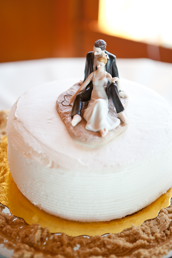 beach themed wedding cake topper
