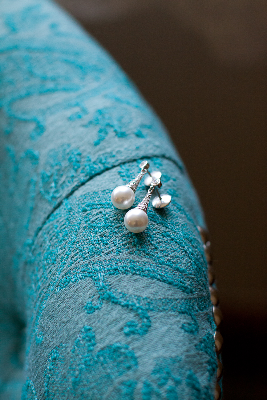 pearl_wedding_earrings_portland